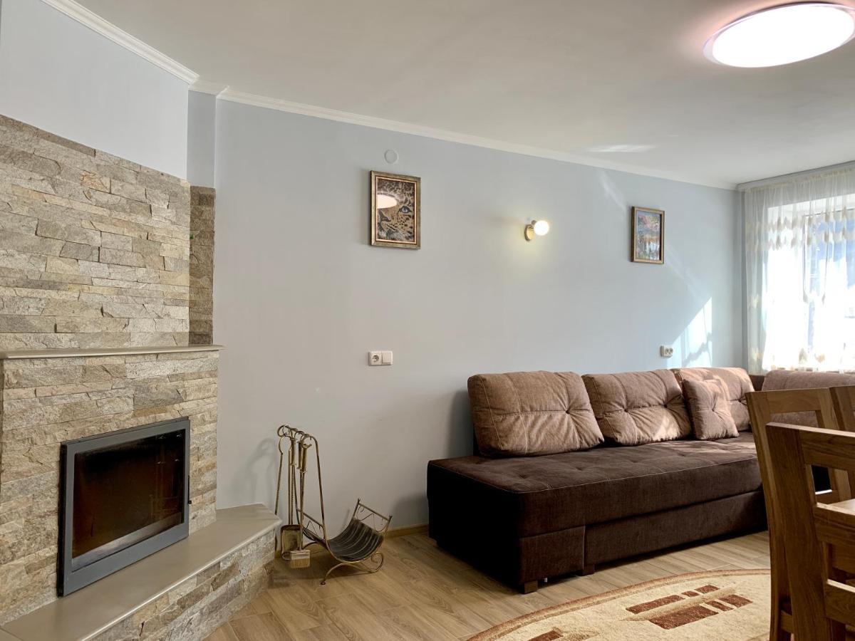 Underhills House Apartment Yaremche