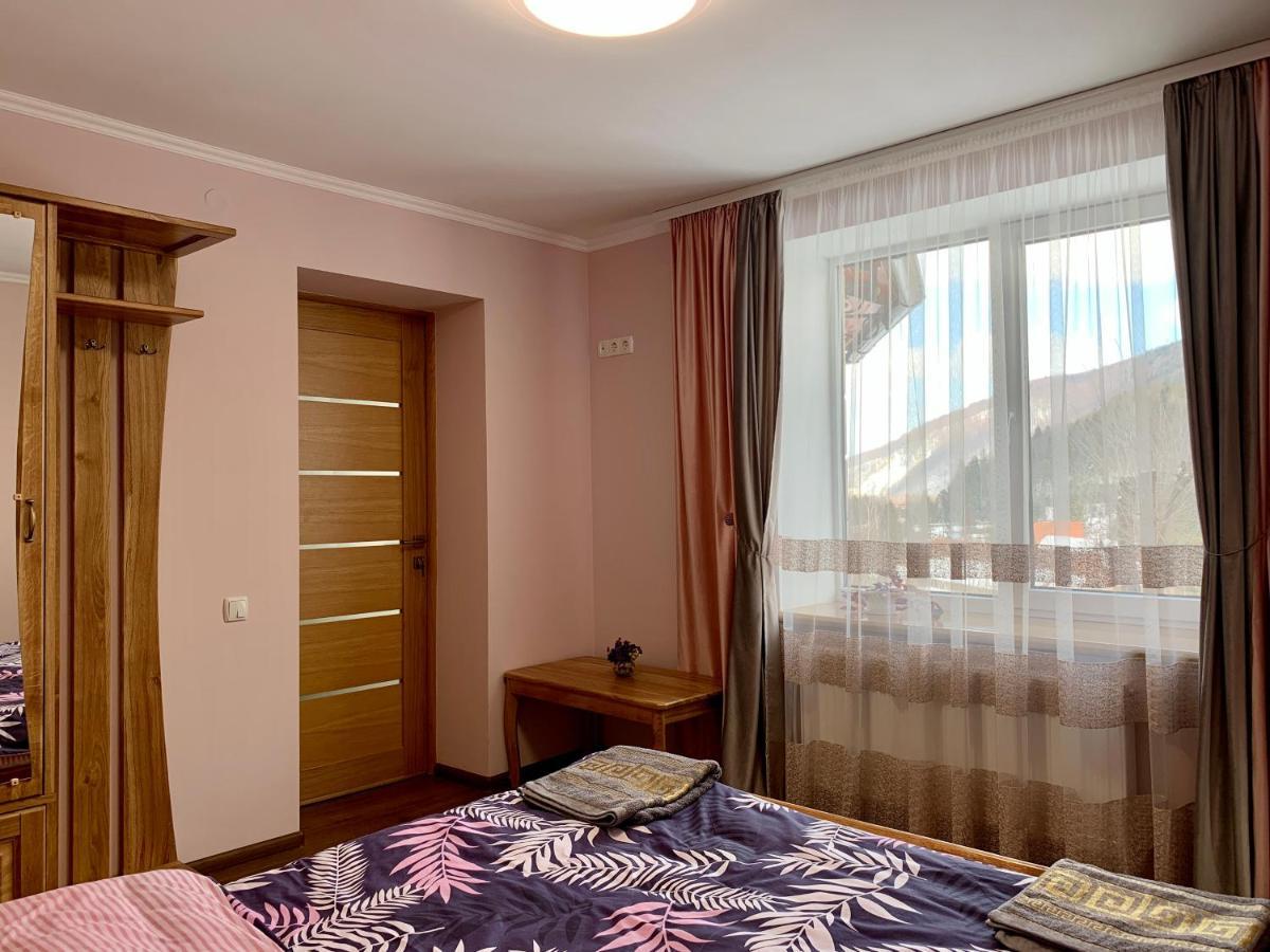 Underhills House Apartment *