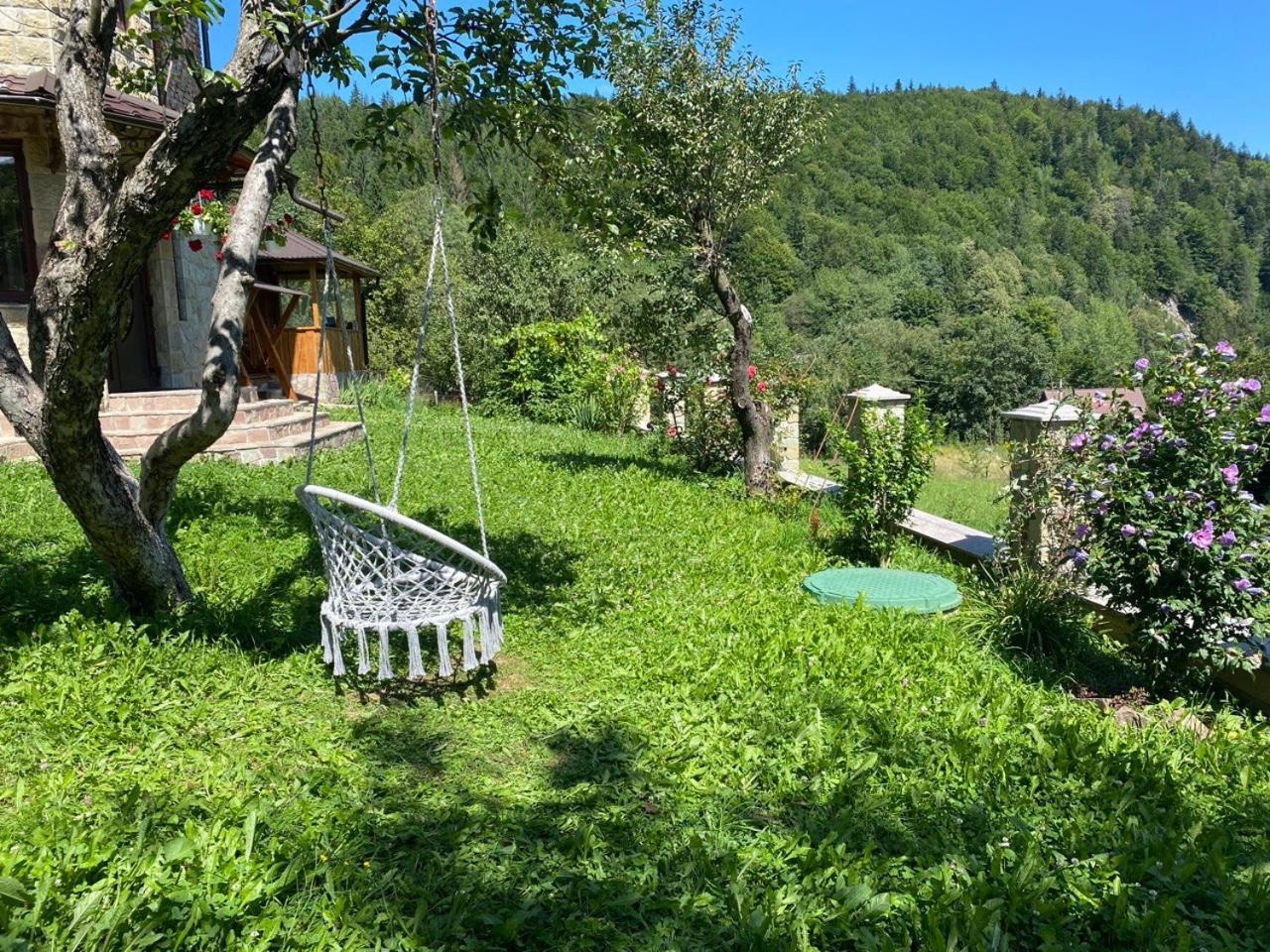 Apartment Underhills House Yaremche